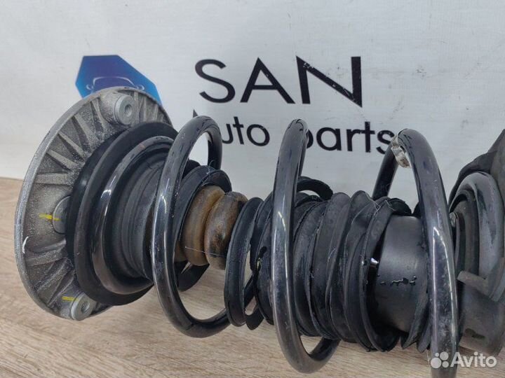 Стойка передняя правая Bmw 3 F30 N20B20 2012