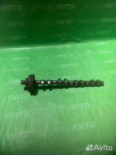 Распредвал Mercedes-Benz W140