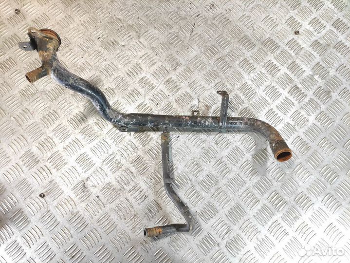 Трубка системы охлаждения Volkswagen Passat b5 199