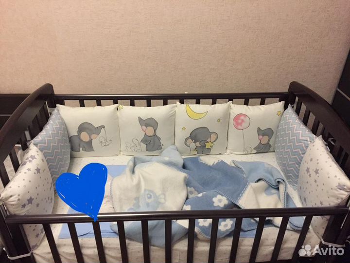 Бортики подушки в детскую кроватку