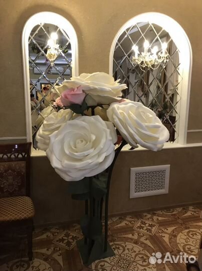 Ростовые цветы из изолона