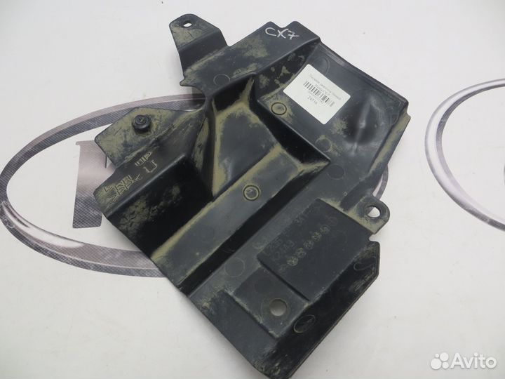 Пыльник двигателя правый Mazda CX-7