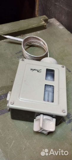Термостат Danfoss RT14