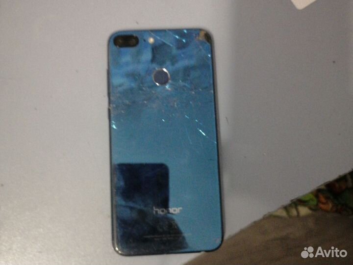 HONOR 9 Lite, 3/32 ГБ