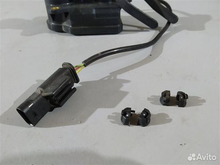 Сервопривод заслонок Mercedes Ml-Class W164 OM629