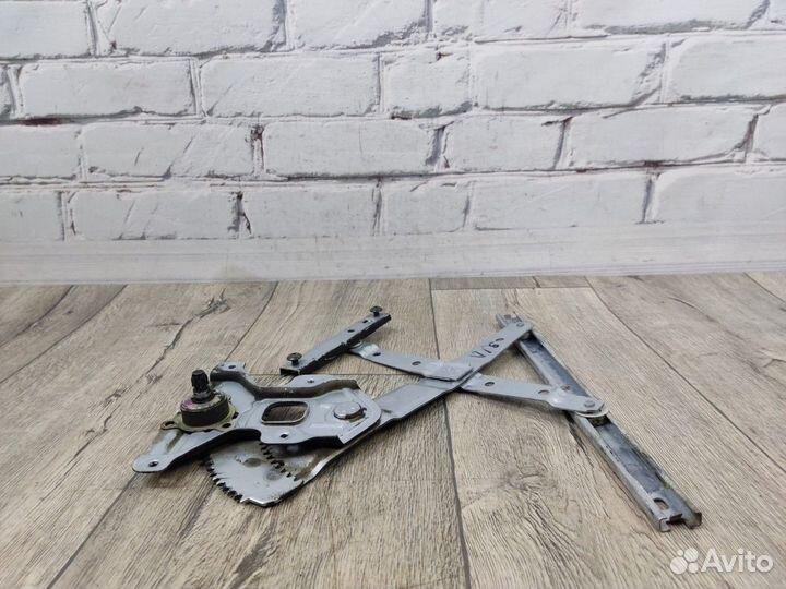 Стеклоподъемник механический задний левый Matiz