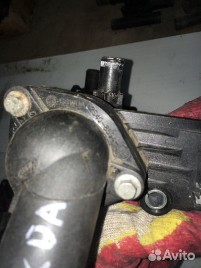 Корпус термостата Ford Focus, Connect, C-Max