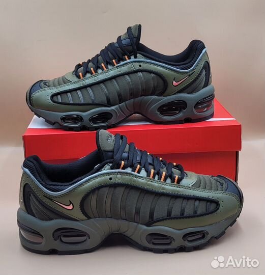 Кроссовки Nike Air Max tailwind 4