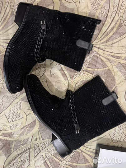 Ботинки женские демисезонные 40 размер