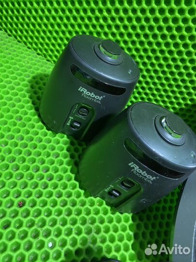 Робот-пылесос iRobot Roomba 880