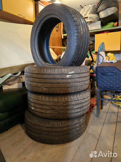 Dunlop EconoDrive 255/55 R19