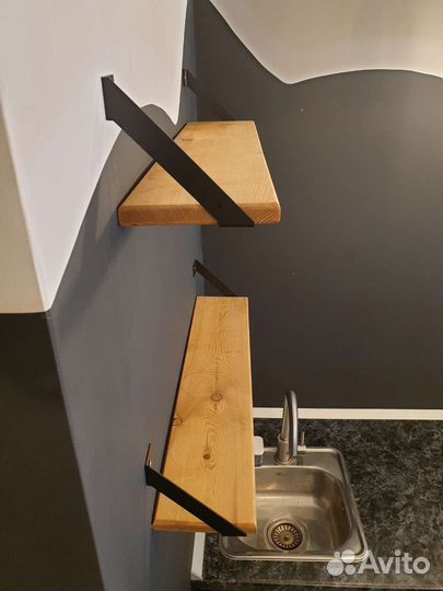 Полка деревянная в стиле лофт