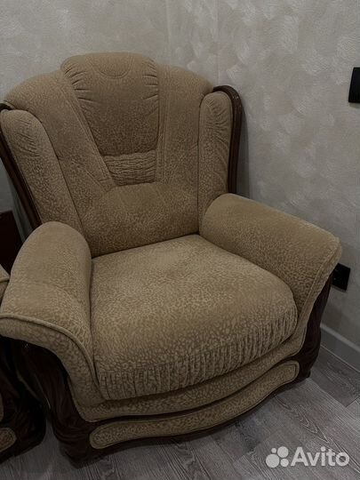 Диван и 2 кресла бу