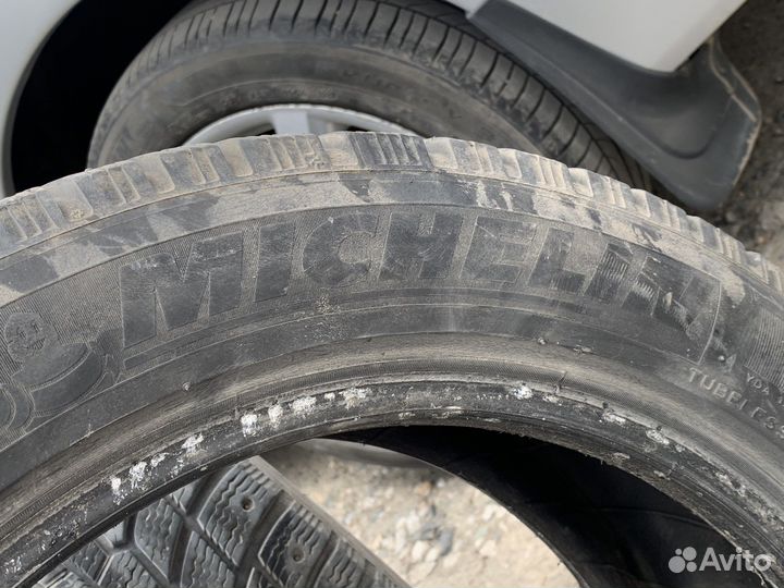 Michelin X-Ice North 215/55 R17