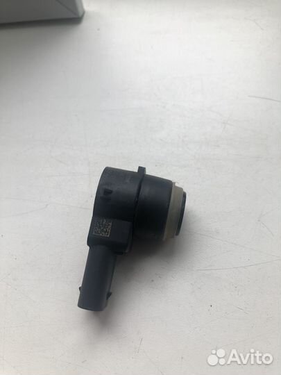 Датчик парктроника a2215420417
