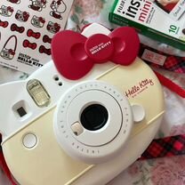 Polaroid instax mini