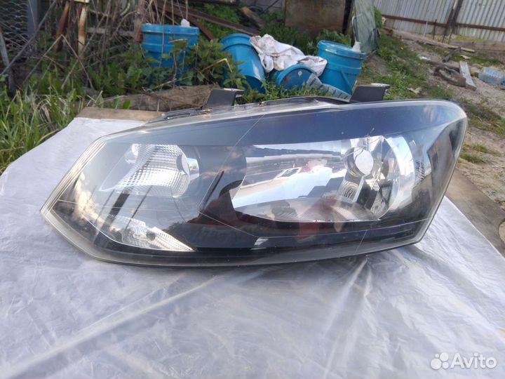 Фара volkswagen polo