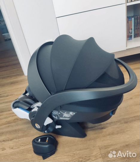 Автолюлька (автокресло) stokke BeSafe + база