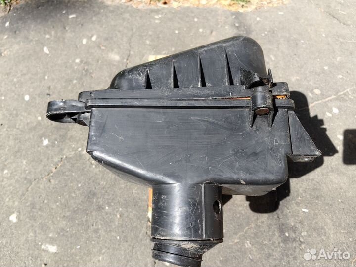 Корпус воздушного фильтра ваз LADA
