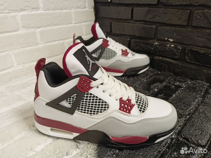 Кроссовки Nike air jordan 4 осенние