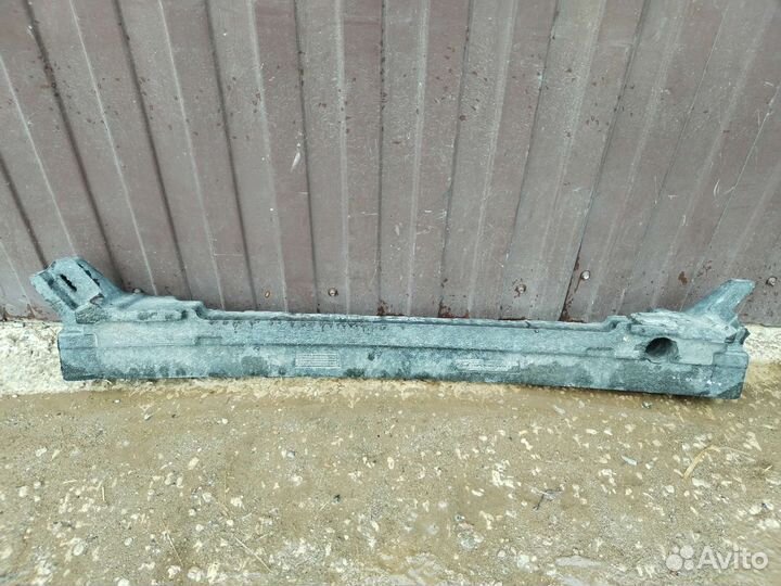 Абсорбер переднего бампера Hyundai Tucson 3 рест