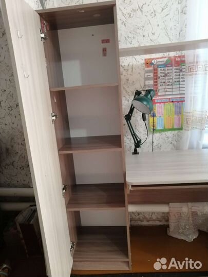 Компьютерный стол