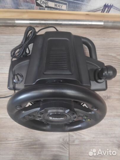 Игровой руль Defender Forsage Drift GT