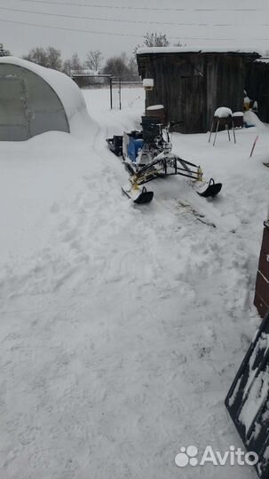 Мотобуксировщик