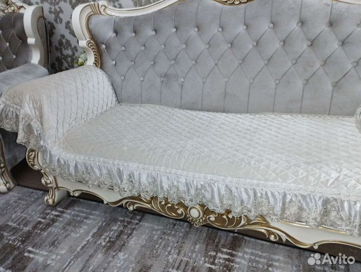 Чехлы и сидушки на мебель нов