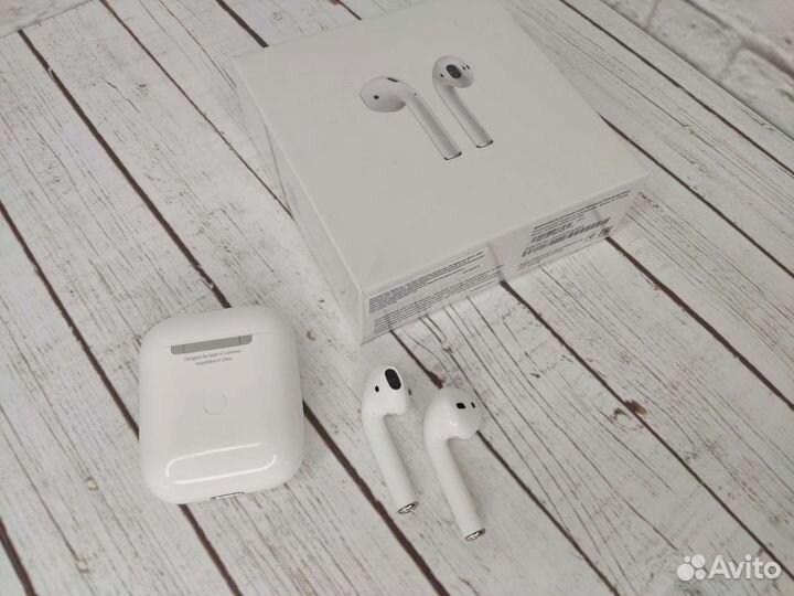 Airpods 2 новые (в подарок чехол + гарантия)