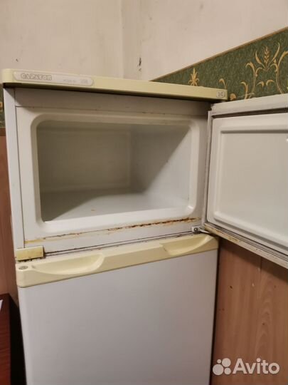 Холодильник бу