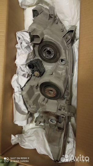 Фары на toyota camry 40