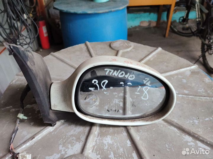 Зеркало Nissan tino V10 HV10, правое переднее