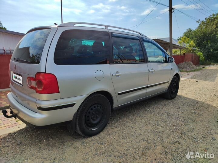 Volkswagen Sharan 1.9 AT, 2007, 549 км