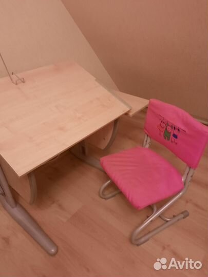 Стол и стул Дэми