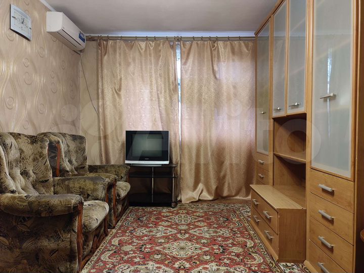 3-к. квартира, 54 м², 3/5 эт.