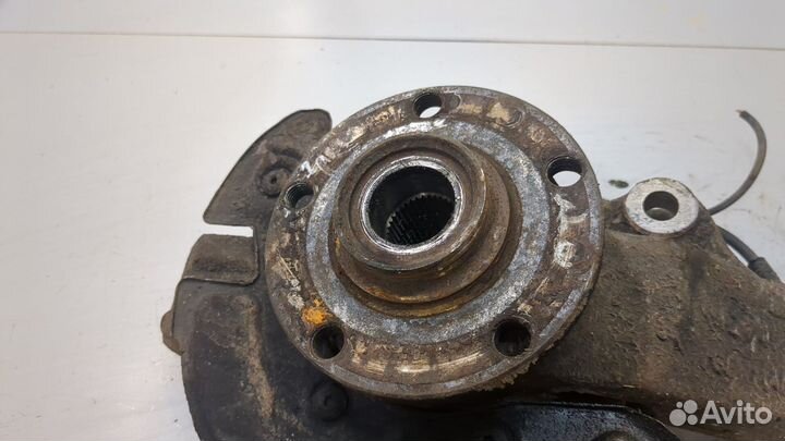 Ступица (кулак, цапфа) правая передняя Audi A6 (C5) Allroad, 2003