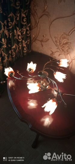 Люстра потолочная б/у в хорошем состоянии