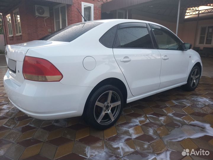 Volkswagen Polo 1.6 МТ, 2014, 250 000 км