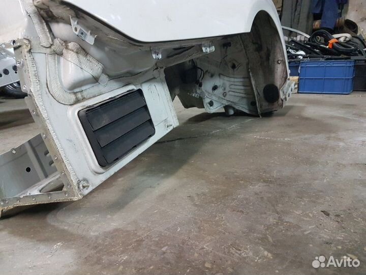 Крыло заднее заднее правое Bmw 5-Series F10