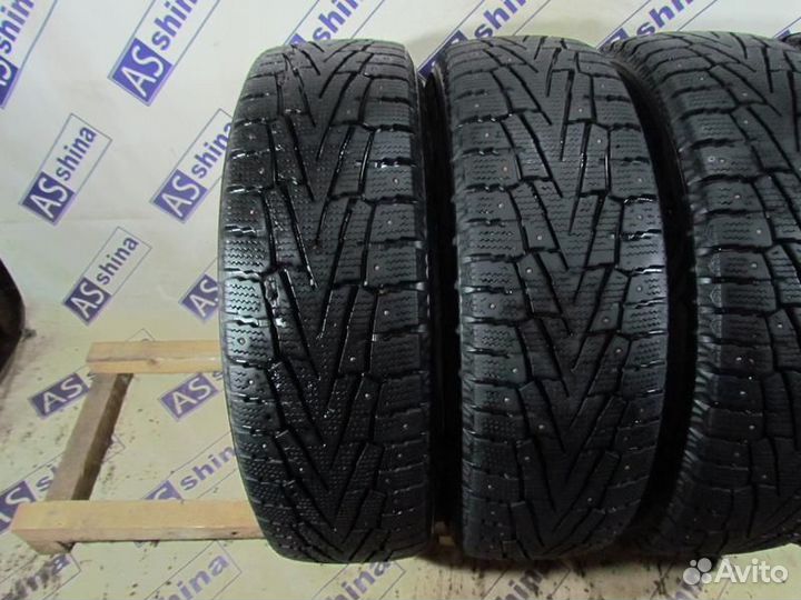 Nexen Winguard WinSpike SUV 215/70 R16 88R