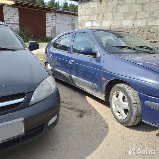 Renault Megane 1.4 МТ, 1999, 300 000 км