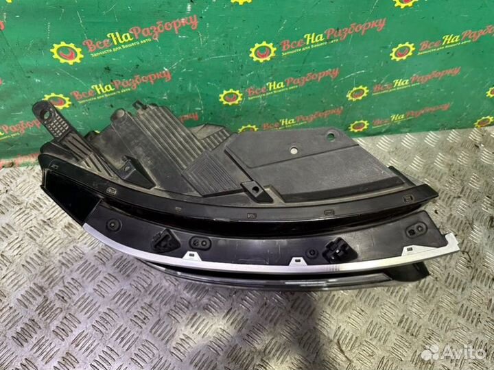 Фара правая Kia Sorento 2021