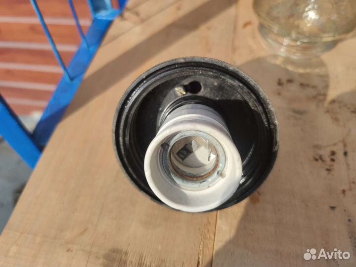 Уличный светильник новый СССР знак качества