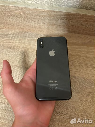 iPhone X, 64 ГБ