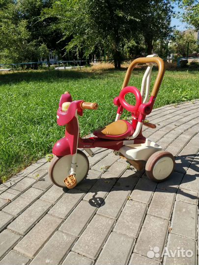 Детский велосипед с ручкой складной