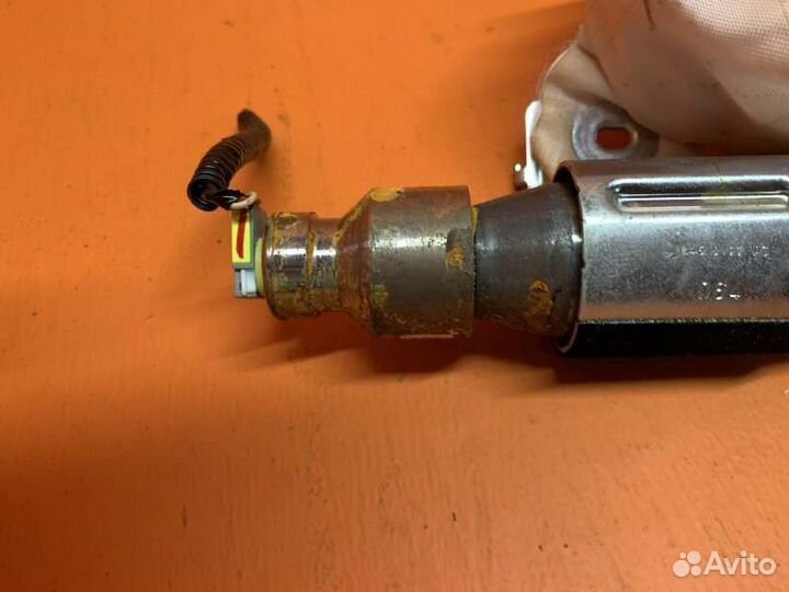 Шторка безопасности правая Acura Mdx YD3 J35Y5