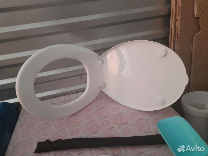 Утеплитель,дсп,крышка от унитаза