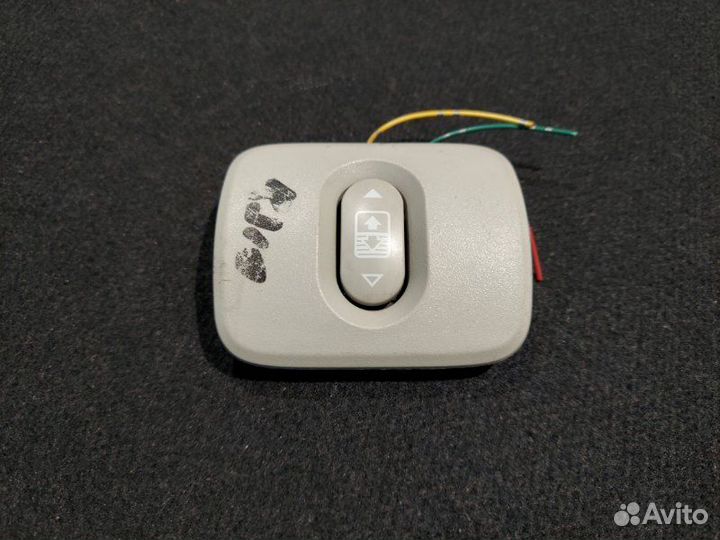 Кнопка управления люком Nissan Dualis KJ10 MR20DE