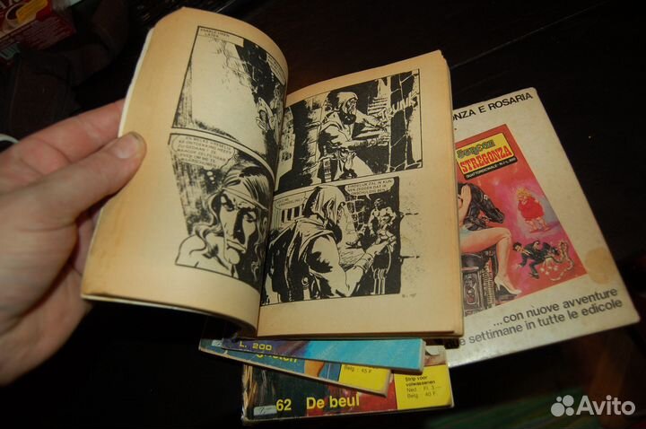 Пачка винтажных комиксов